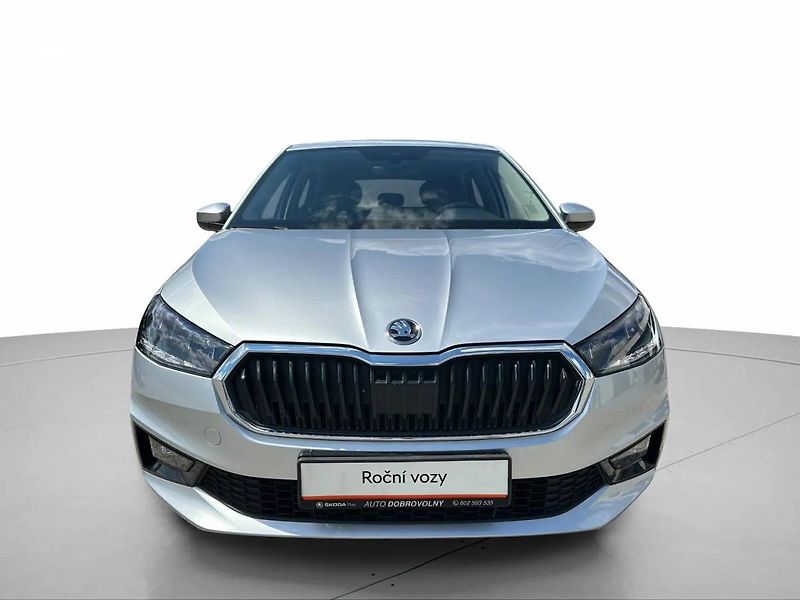 Škoda Fabia Selection 1,0 MPI 59kW MT5/476 - fotka 4 z 26