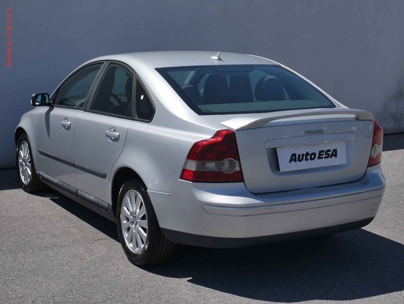 Volvo S40 (2004) 2.0d, ČR - fotka 6 z 14