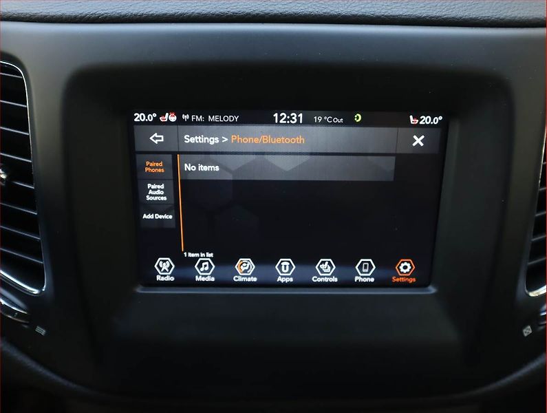 Jeep Compass (2020) 1.4 MultiAir, Serv.kniha - fotka 16 z 22
