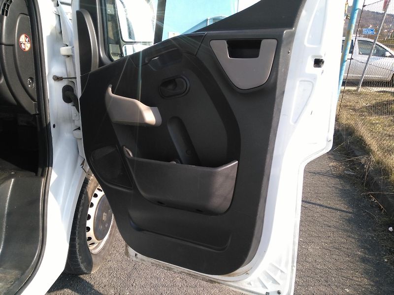 Renault Master 2,3 dCi  - fotka 18 z 22