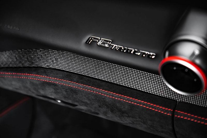 Ferrari Ostatní CZ*Karbon*TOP - fotka 23 z 32