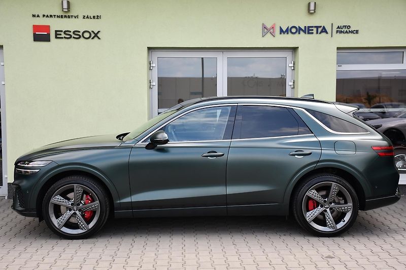 Genesis GV70 2.2 AWD SPORT LINE 1M - fotka 11 z 48