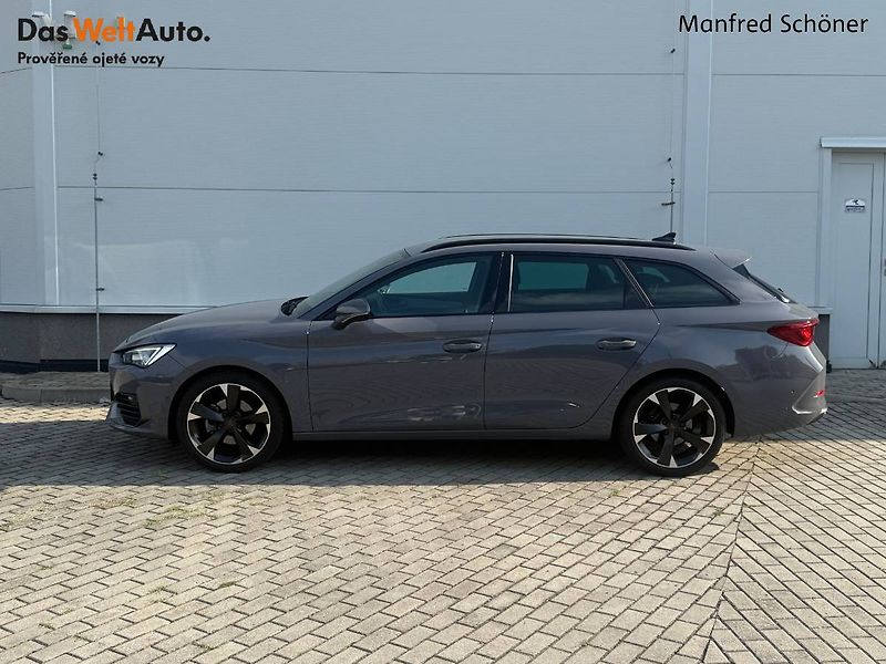 Cupra Leon (2023) 1.5 eTSI  DSG 150k - fotka 3 z 38