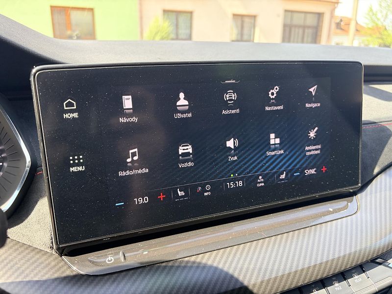 Škoda Octavia RS 180KW MATRIX CANTON HUD - fotka 31 z 54