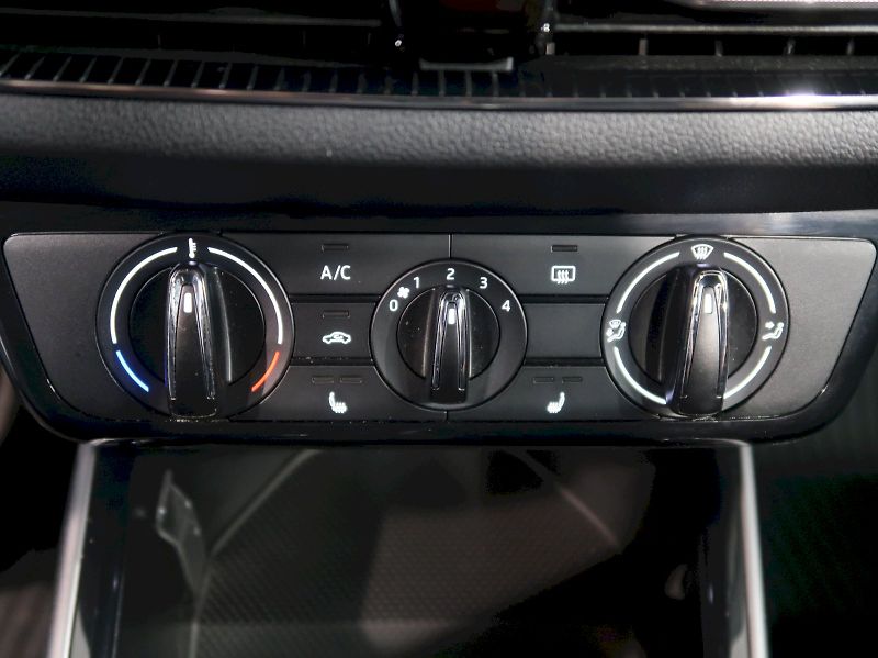 Škoda Fabia (2023) STYLE 1.0TSI 81KW DSG - fotka 26 z 35