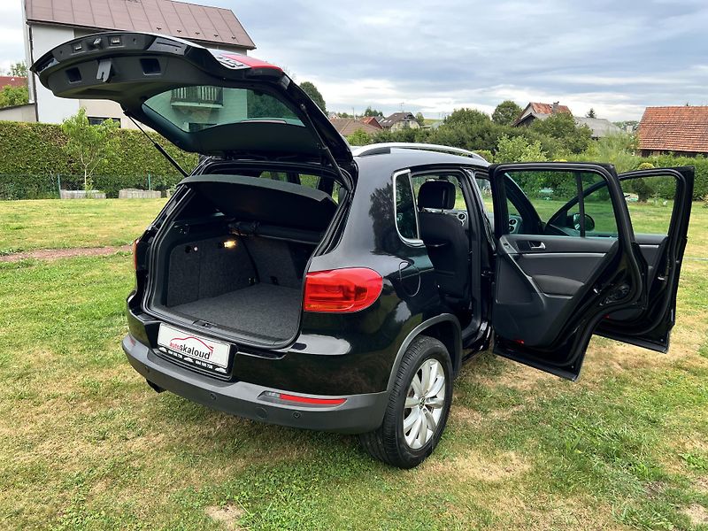 Volkswagen Tiguan 2.0TDI 103KW,4x4,SPORT,LOUNGE - fotka 30 z 49