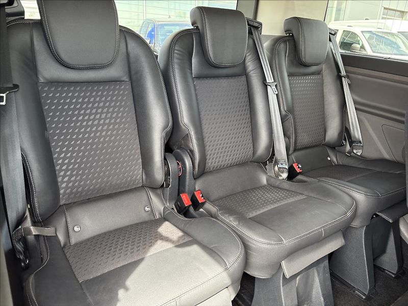 Ford Tourneo Custom 2,0 EcoBlue Titanium X 136kW - fotka 16 z 45