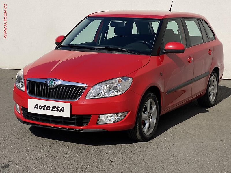 Škoda Fabia (2011) 1.2TSI, ČR, Klima - fotka 3 z 15