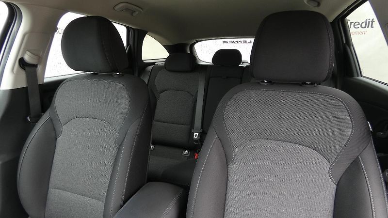 Hyundai i30 Kombi 1.5 T-GDI mHEV Smart - fotka 7 z 23