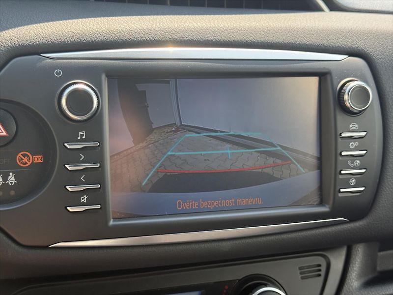 Toyota Yaris 1,8 GRMN REZERVACE - fotka 14 z 15