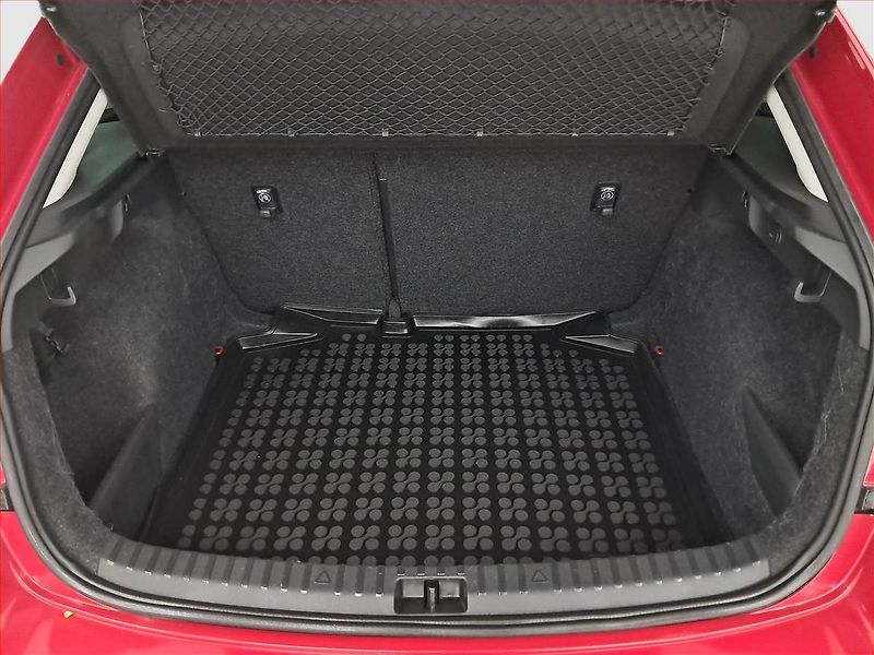 Škoda Scala (2019) Style Plus 1.6 TDI, Tempomat - fotka 14 z 18