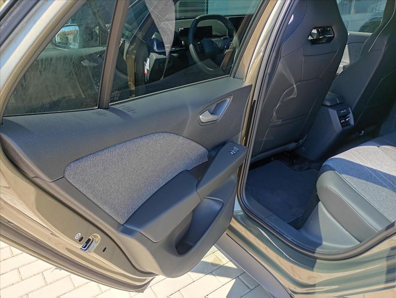 Volkswagen ID.3 (2026) 58 kWh 140 kW  Neo Style - fotka 18 z 18