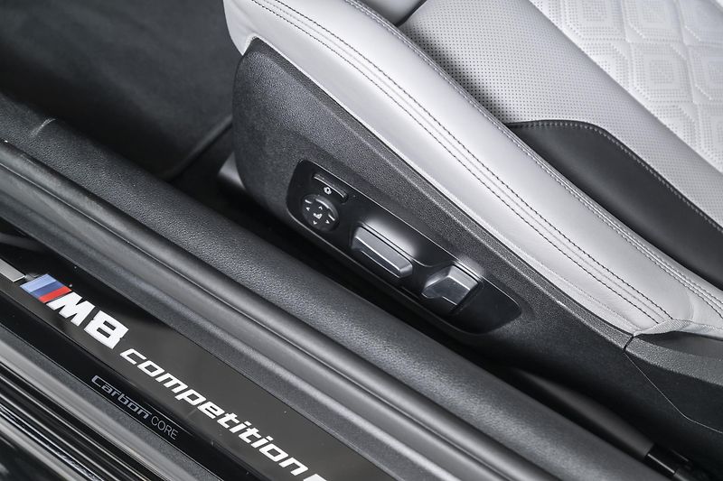BMW M8 Competition*Carbon*B&W - fotka 27 z 44