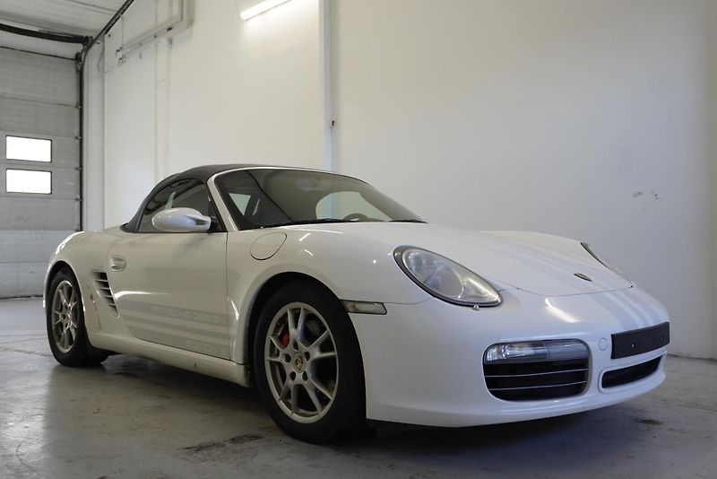 Porsche Boxster 3.4l LIMITED EDITION 1/500 - fotka 6 z 39