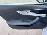 Audi A4 Avant 2,0 40TDI quattro S line - náhled 14
