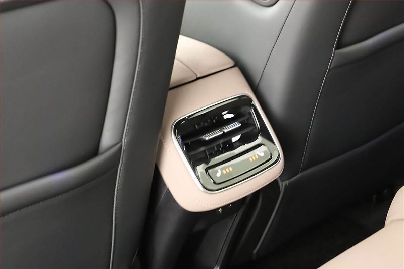 Chery Tiggo 8 (2026) 1.5T PHEV, UNIQUE - fotka 24 z 28