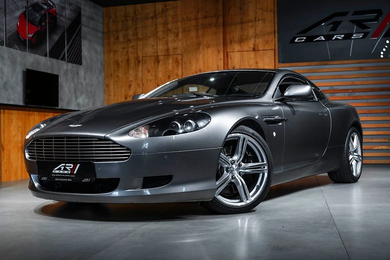 Aston Martin DB9 - fotka 3 z 19