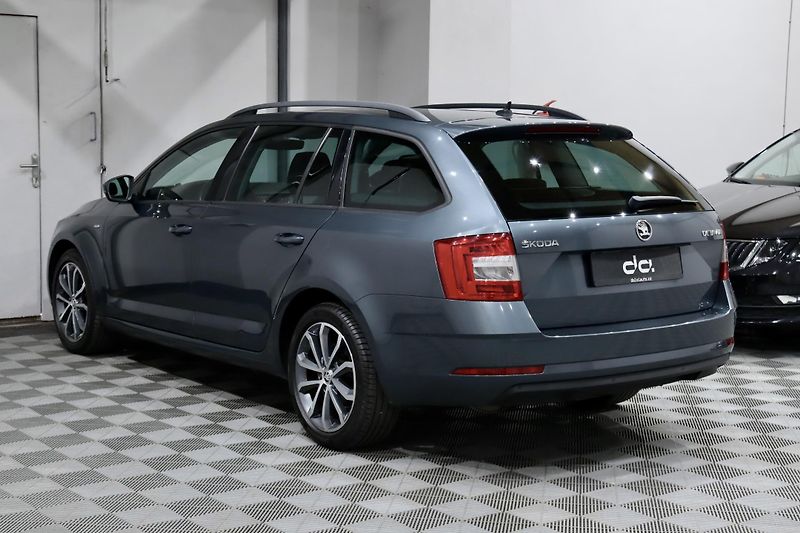 Škoda Octavia 3 FL Combi 1.4 TSI 110 kW DSG - fotka 5 z 34