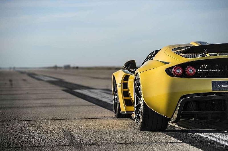 Hennessey Venom GT Spyder.