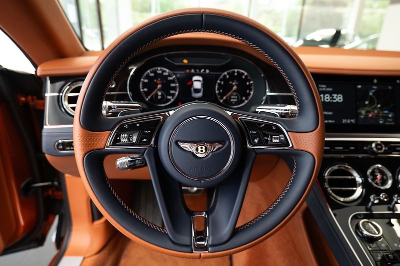 Bentley Continental GT - fotka 6 z 26
