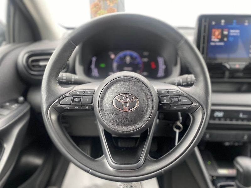 Toyota Yaris 1.5HEV, ČR, Style, DPH - fotka 13 z 30