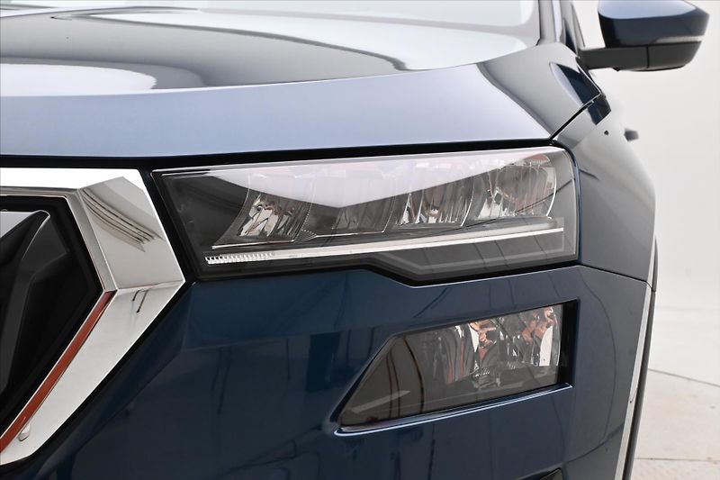 Škoda Karoq 2,0 TDI 85 kW DSG  VIRTUAL Zár - fotka 28 z 30