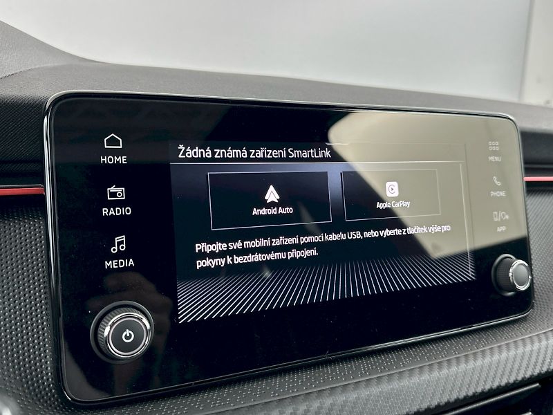 Škoda Kamiq (2025) DSG 1.0TSI 85kW Monte Carlo - fotka 14 z 32