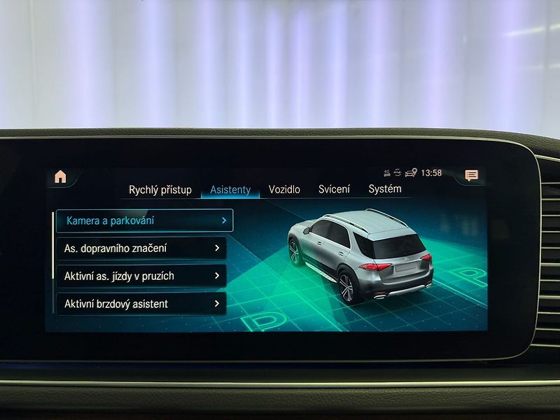 Mercedes-Benz GLE 400d 4MATIC AMG, AIRMATIC, WEB - fotka 19 z 30