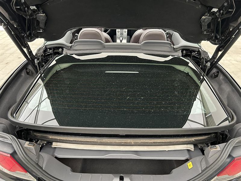Volvo C70 2.4  D5 Sumum - fotka 30 z 30