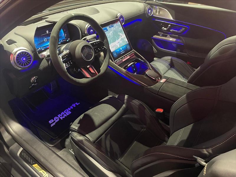 Mercedes-Benz AMG GT (2026) 4,0 Mercedes 63 4MATIC+ APX ED - fotka 8 z 23