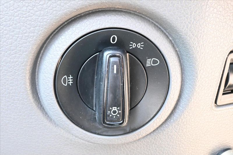 Volkswagen Crafter 2,0 TDI 103kW L3H2 Záruka až 5 - fotka 23 z 26