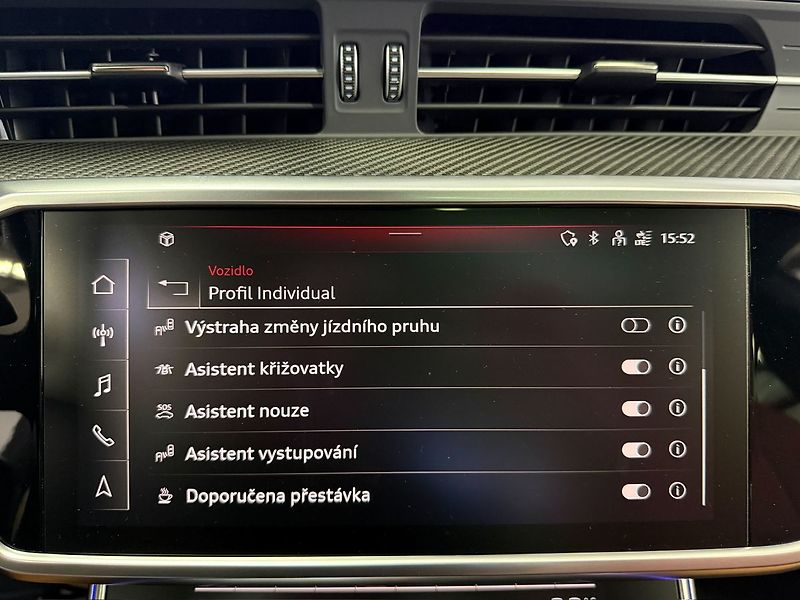 Audi RS 7 441KW QUATTRO SB, WEBASTO, SPO - fotka 21 z 31