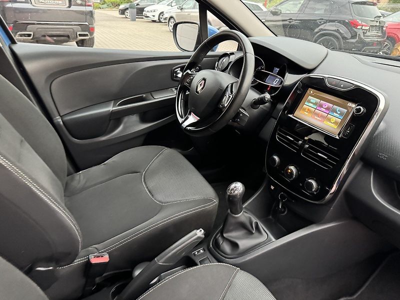 Renault Clio (2013) 1.2i Navi Klima Tempomat BT - fotka 16 z 50
