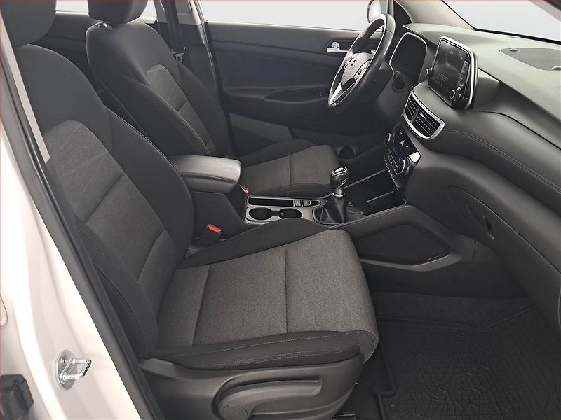 Hyundai Tucson (2020) Adventure 1.6 CRDi, 4X4, Navi - fotka 9 z 17