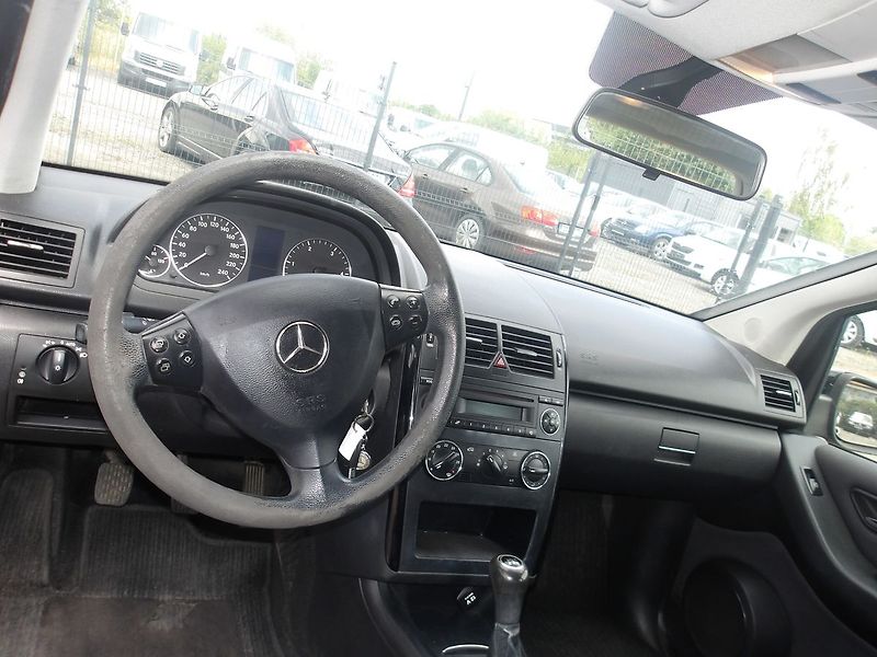 Mercedes-Benz Třídy A CDi ČR NAJ.183000km !!! - fotka 21 z 29