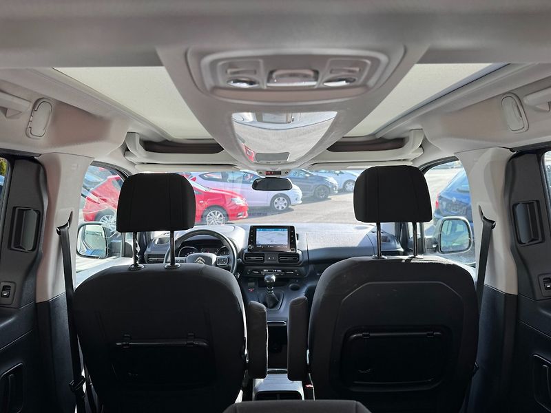 Citroën Berlingo (2019) 1,5 HDI 96 KW Multispace - fotka 21 z 35