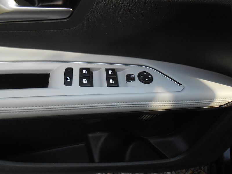 Peugeot 5008 Allure, Kůže,7míst - fotka 17 z 42