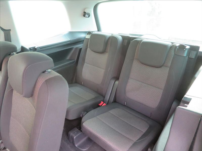 Volkswagen Sharan 1,4  TSI - fotka 14 z 19