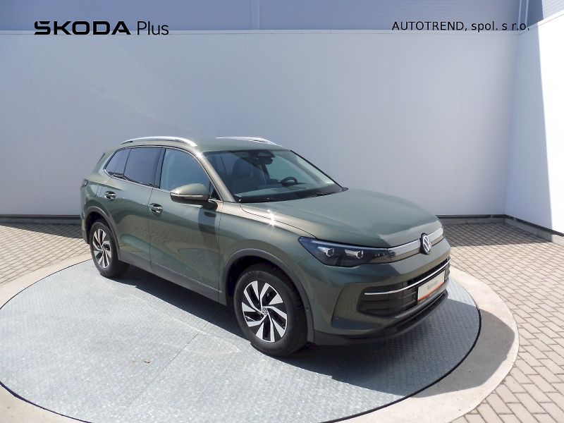 Volkswagen Tiguan (2025) People 1,5 eTSI 96kW mHEV DSG - fotka 26 z 29