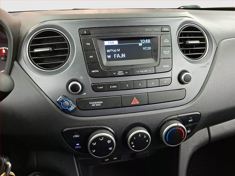 Hyundai i10 (2017) 1.0, LPG, Klima, udržované - fotka 12 z 16