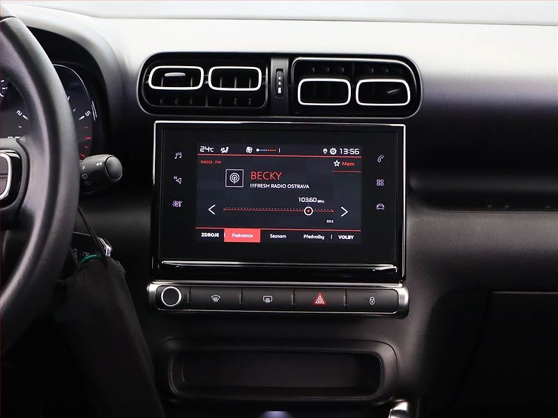 Citroën C3 Aircross (2022) Feel 1.2 PureTech, ČR,1.maj - fotka 10 z 14