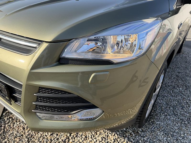 Ford Kuga 1,5 EcoBoost / 110kW  - fotka 44 z 50