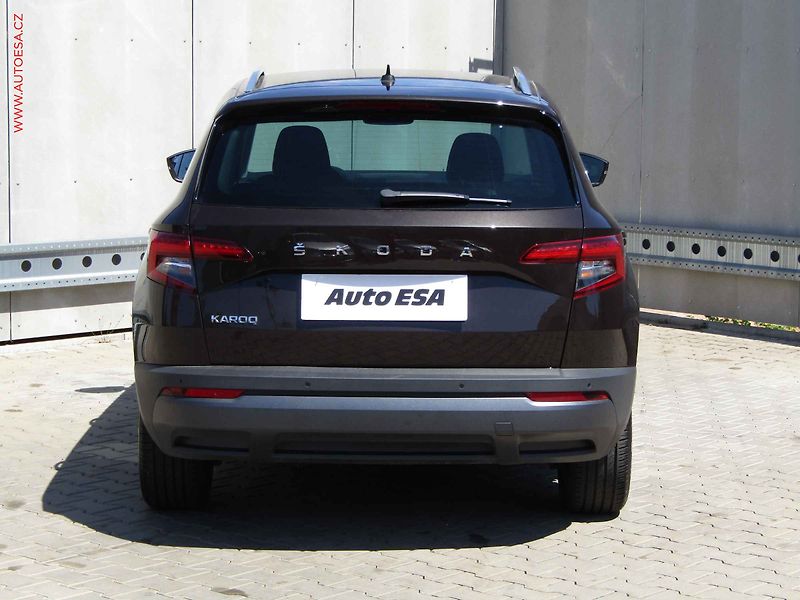 Škoda Karoq (2019) 1.6TDi, ČR, DSG, navi - fotka 5 z 21