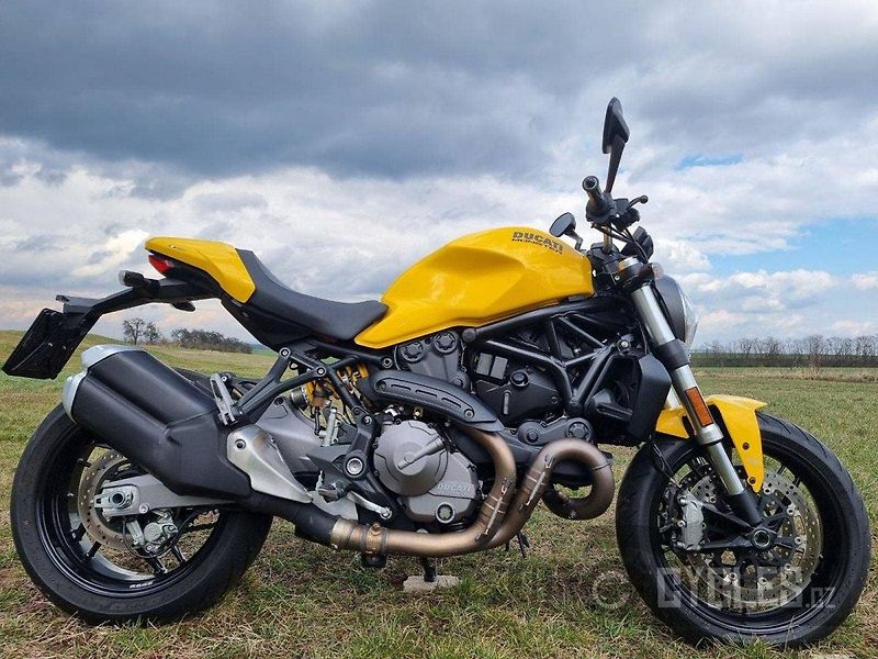 Ducati Monster 821 (2018) - fotka 2 z 13