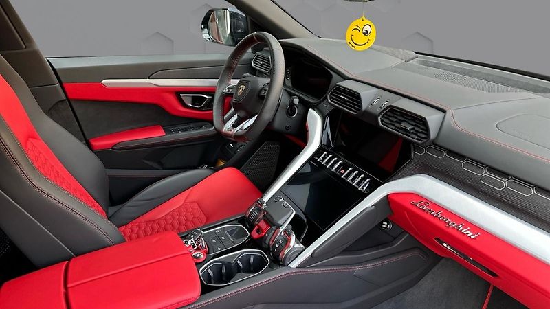 Lamborghini Urus (2019) 4-místo / NEZ. TOPENÍ / Záruka - fotka 7 z 12