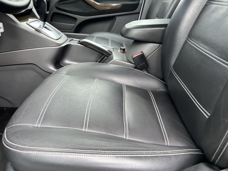 Ford C-MAX GHIA 2.0TDCi AUTOMAT TEMPOMAT - fotka 11 z 41