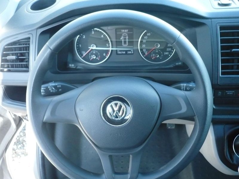 Volkswagen T6 2.0TDI 150Kw 4x4 Klima - fotka 27 z 48