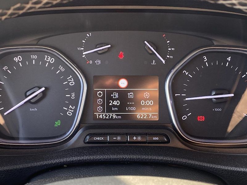 Toyota ProAce Verso 2.0D, ČR, Comfort L1, 5 míst - fotka 12 z 19