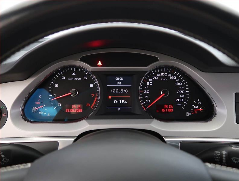 Audi A6 (2010) 3.0 TFSI, 4X4, Automat - fotka 11 z 29