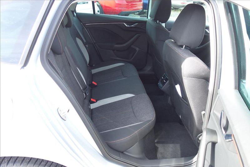 Škoda Scala 1,5 TSi 110KW, ČR, SERV.KN - fotka 14 z 37